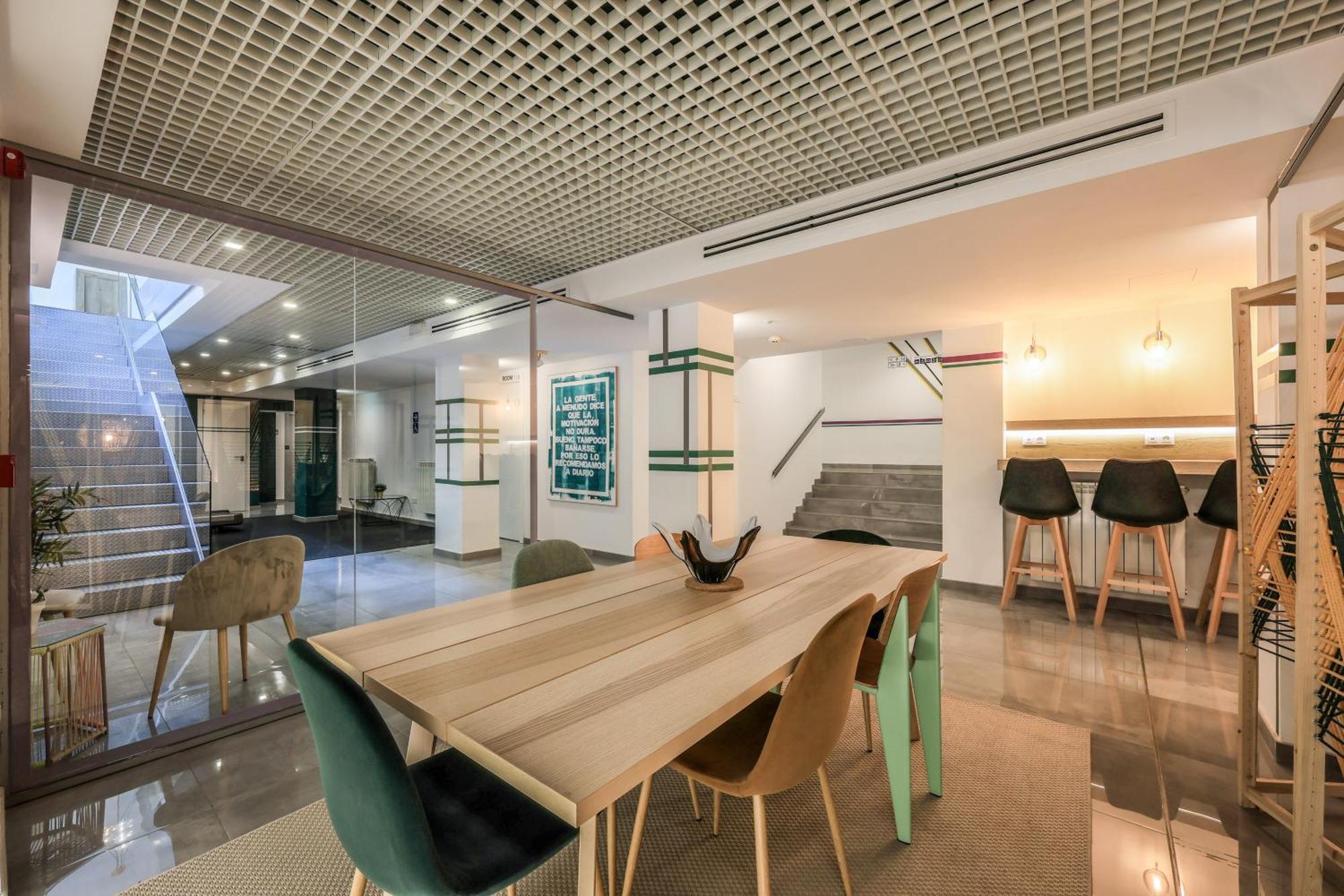 Amazinn Places Blasco De Garay 113 Madrid Bagian luar foto